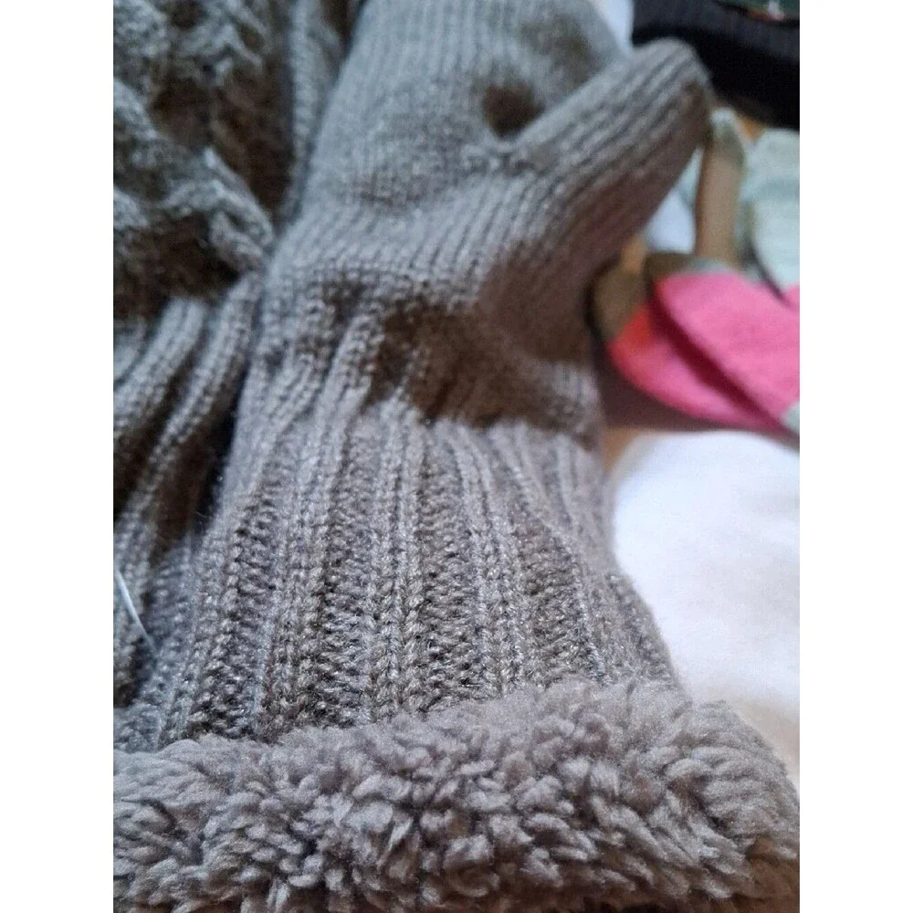 Lot Of Seven Gloves And Mittens Children's (Mis427)